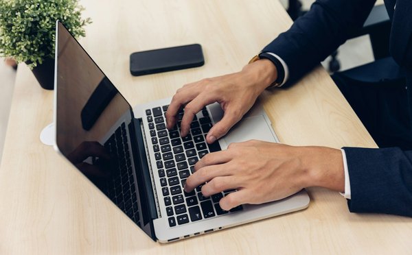 Découvrez comment un chatbot transforme le service client